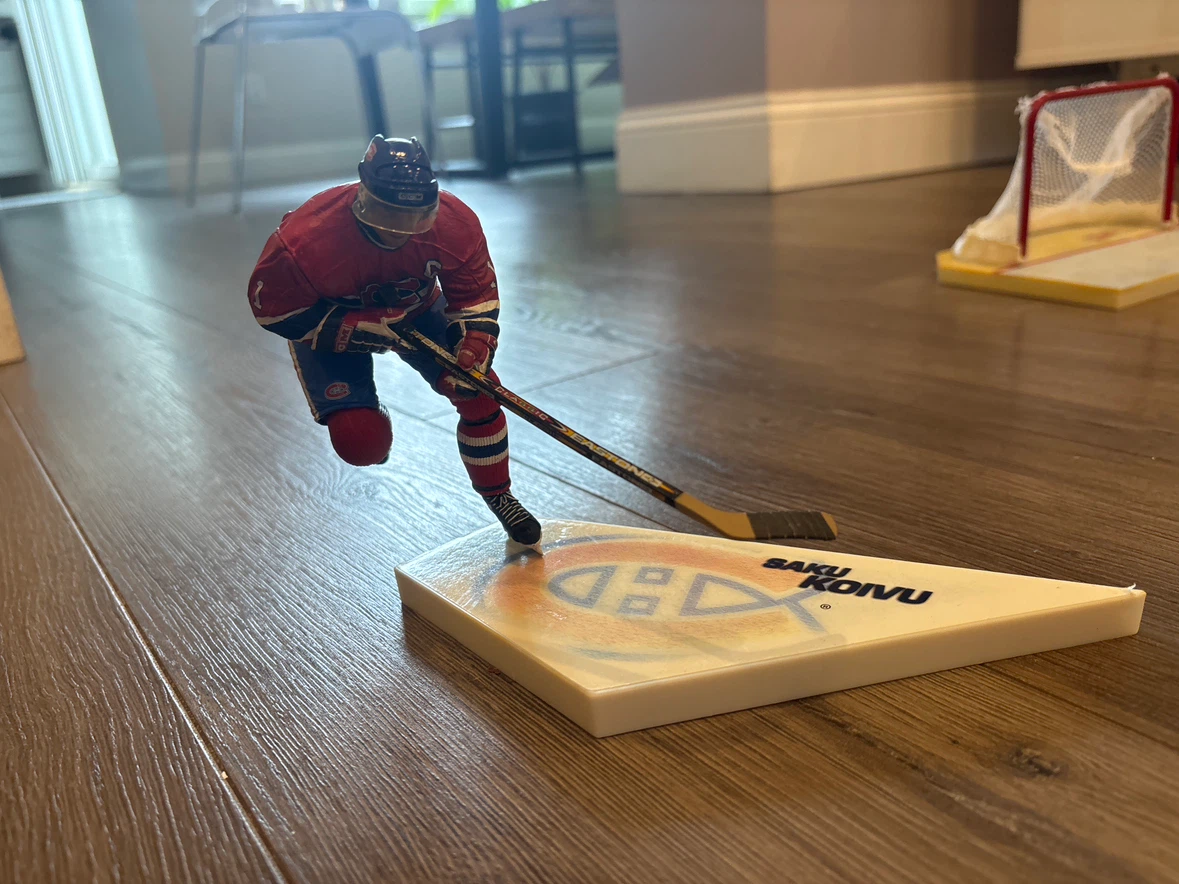 Saku Koivu Montreal Canadiens Hockey Figurine