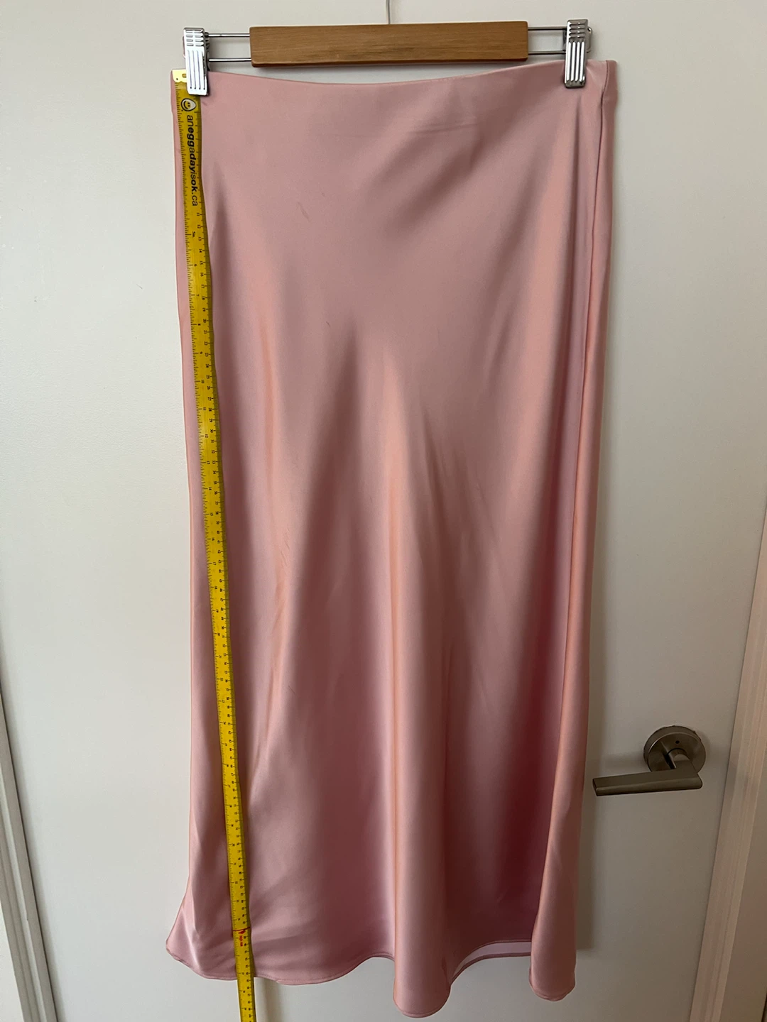 ZARA Pink Satin Midi Skirt Size S - photo 2