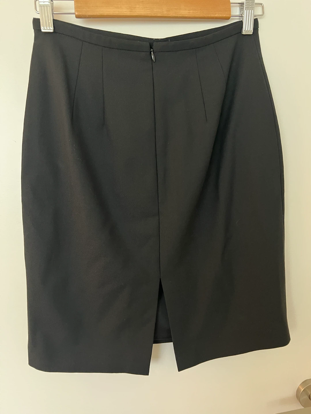 Club Monaco Black Pencil Skirt Size 0 - photo 3
