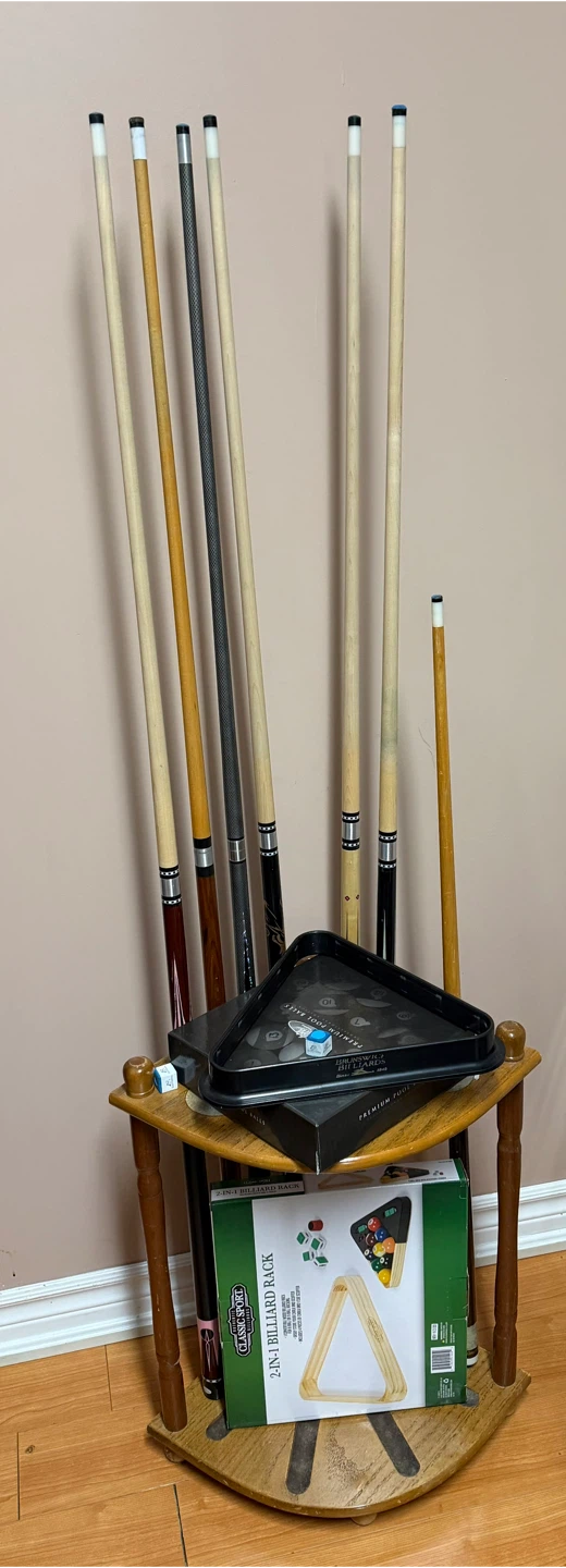 Pool Table with Cues and Rack - photo 2