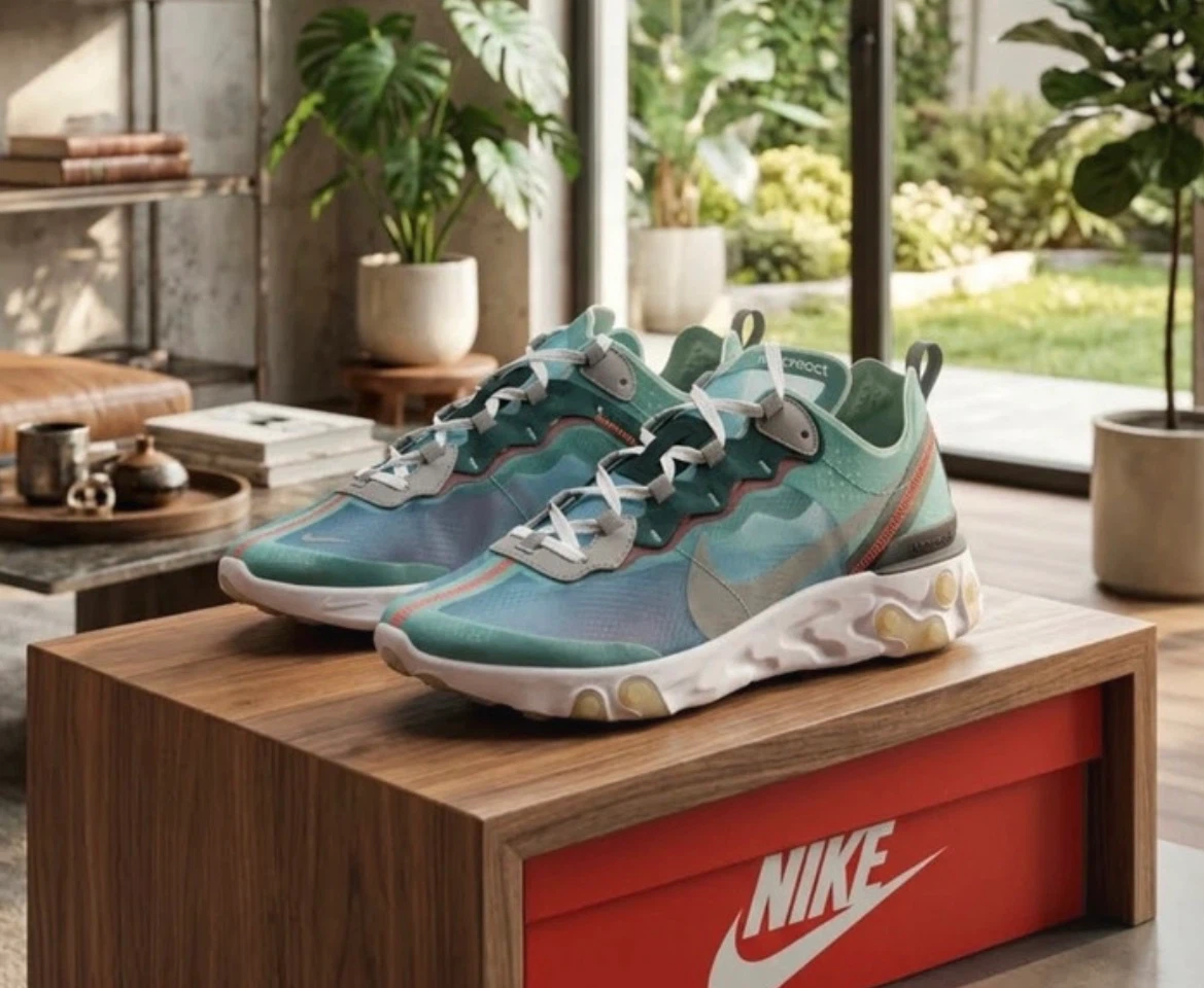 Nike React Element 55 SE Men' size 9.5