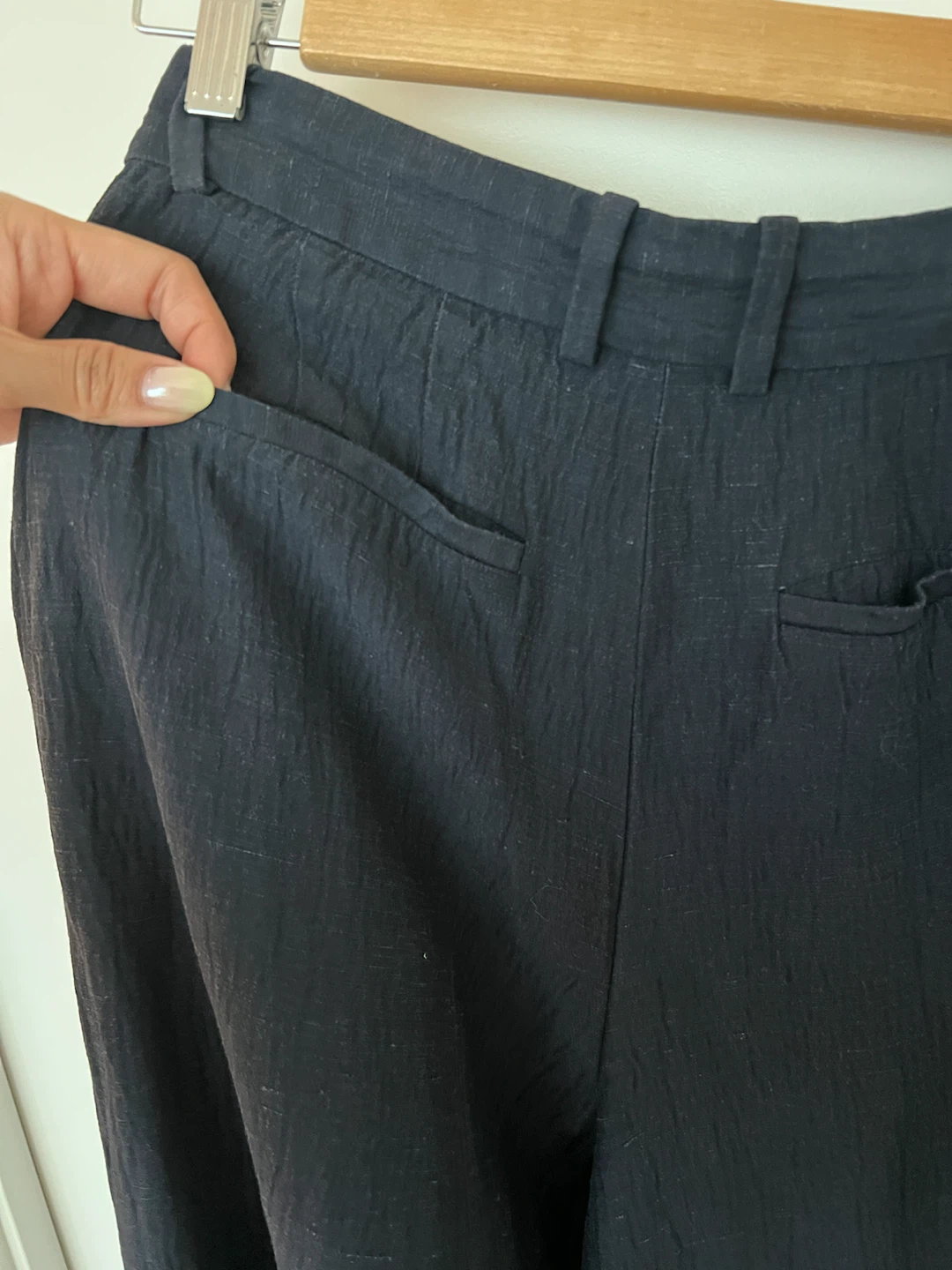Babaton Navy Blue Pleated Trousers Size 6 - photo 4