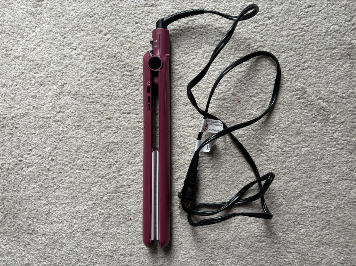Conair Hair Straightener - photo 2