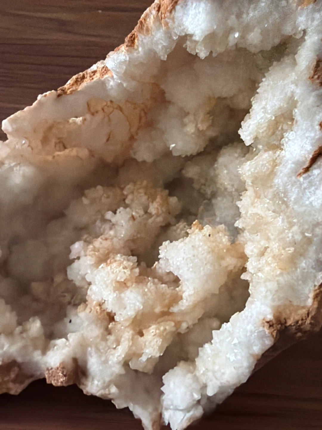 Natural white crystal geode specimen - photo 2