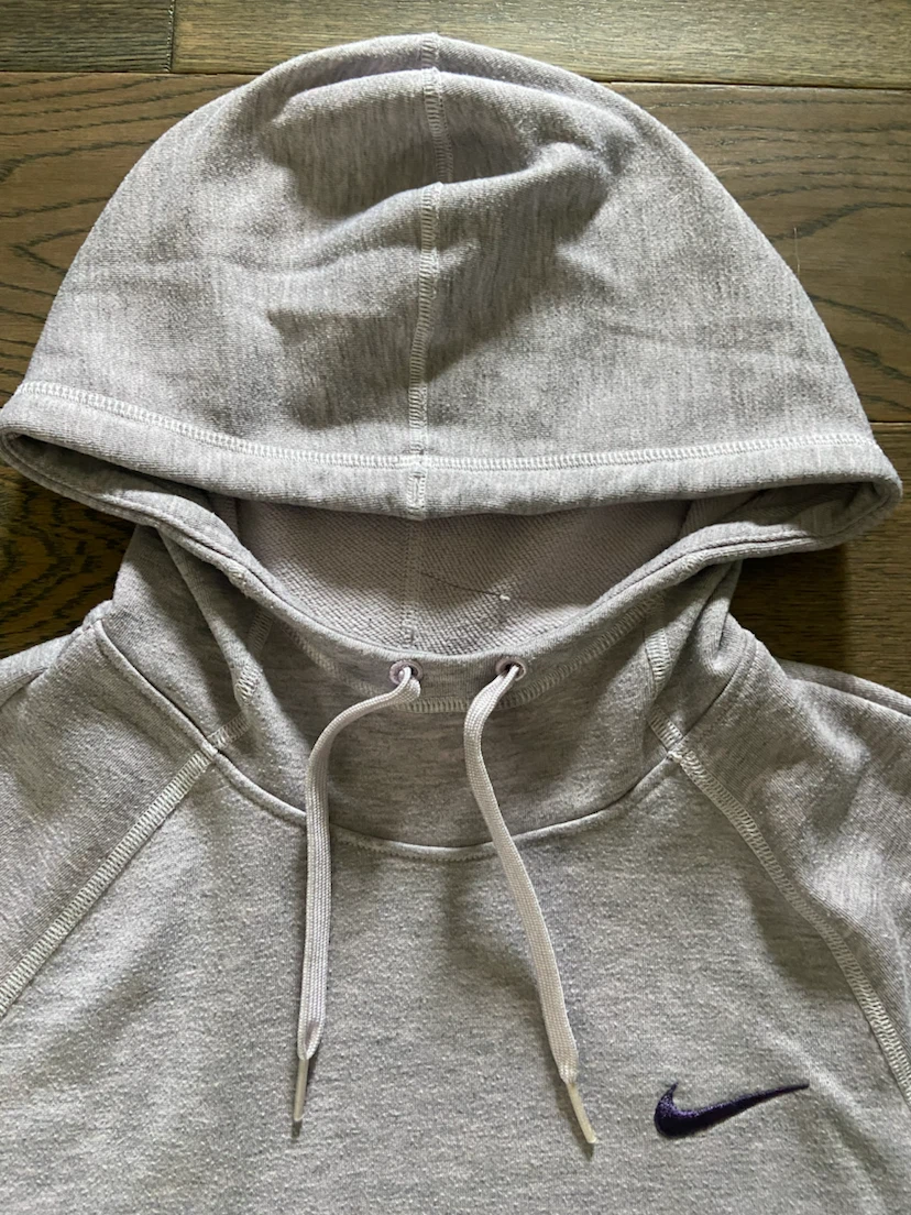 EUC Nike DriFit Ladies Pullover Hoodie Purple Accents - Size M - photo 5