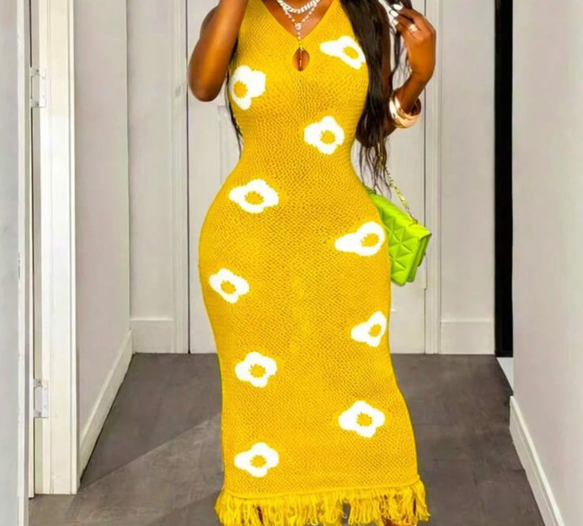 Yellow Knit Maxi Dress (never worn -new)