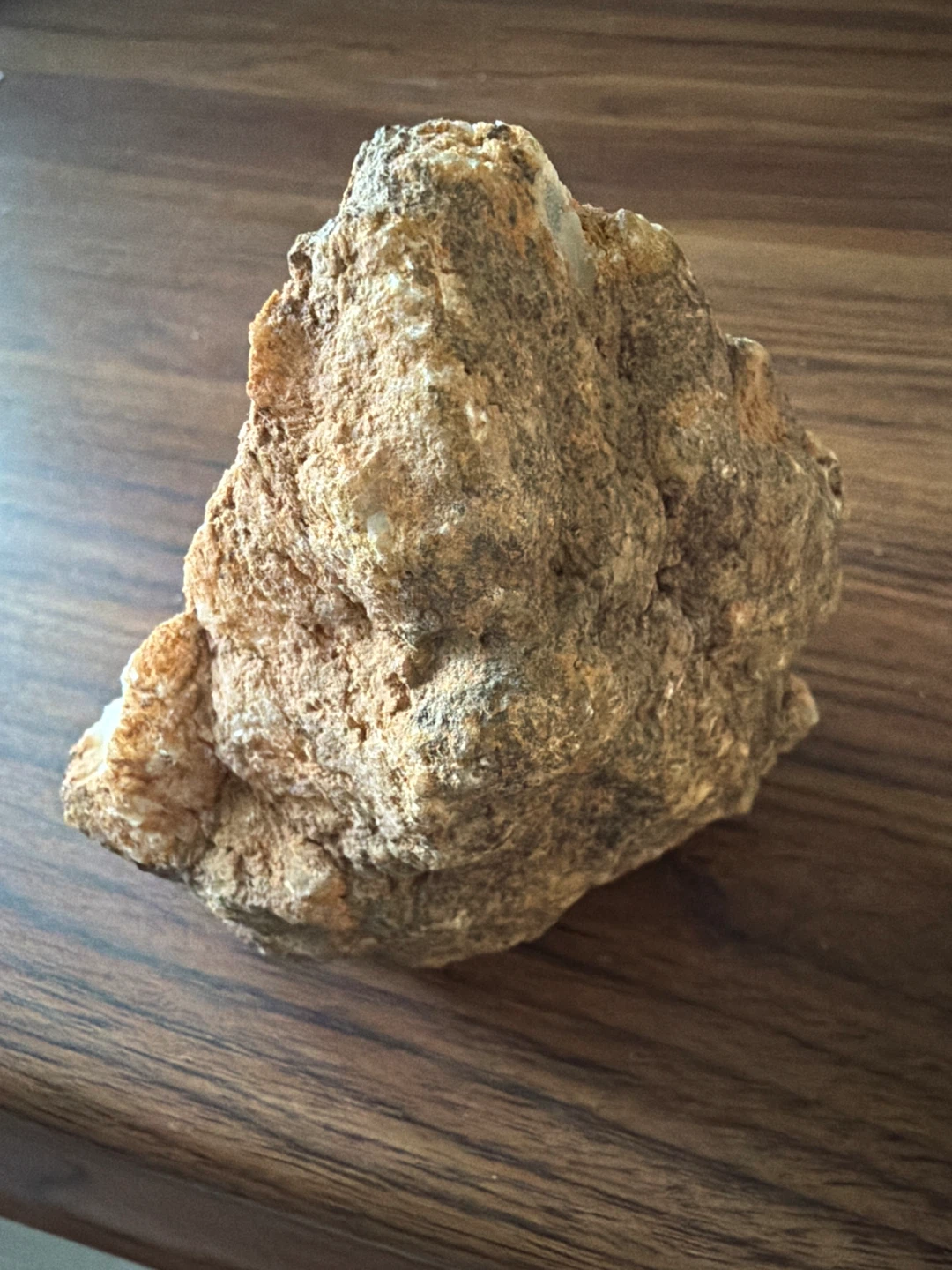 Natural white crystal geode specimen - photo 4