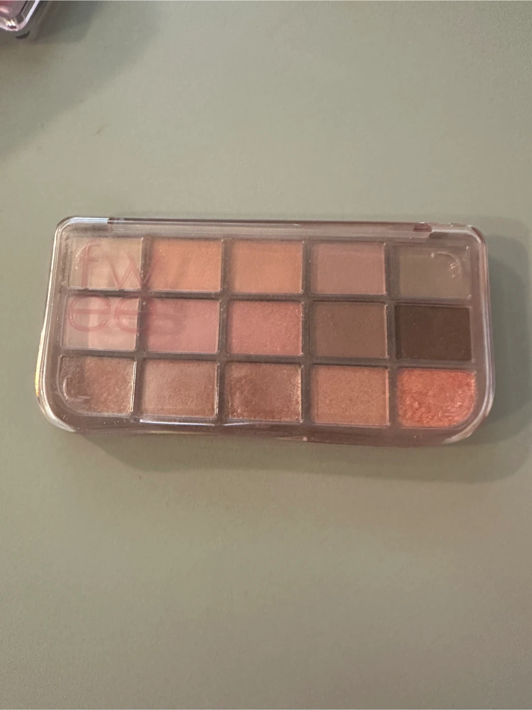 fwee More Mood Eyeshadow Palette