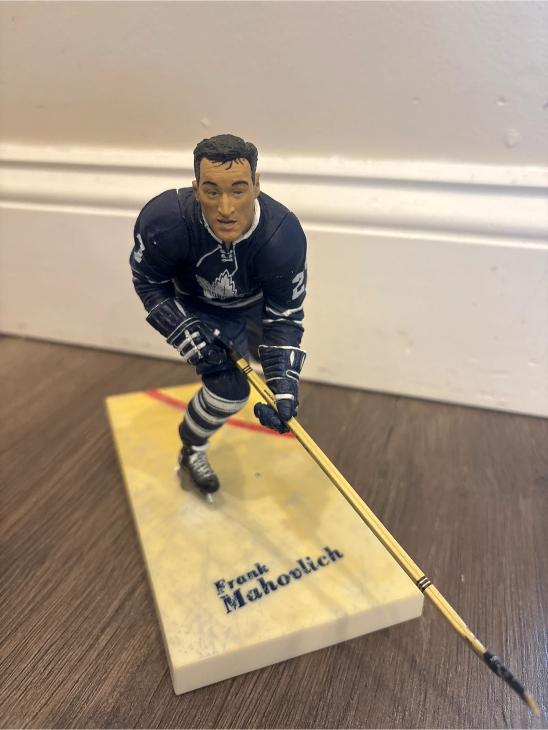 Frank Mahovlich Toronto Maple Leafs Hockey Figure