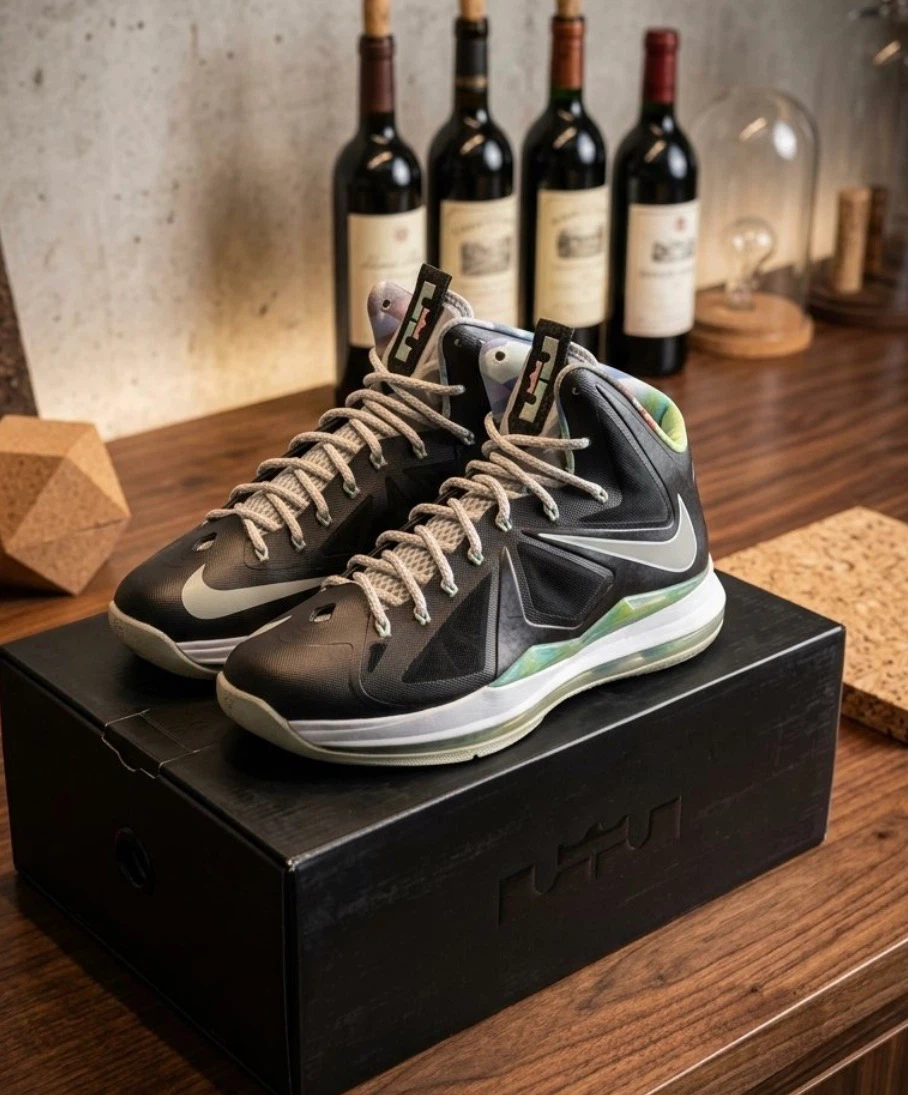 Nike LeBron XI Elite Men's size 10