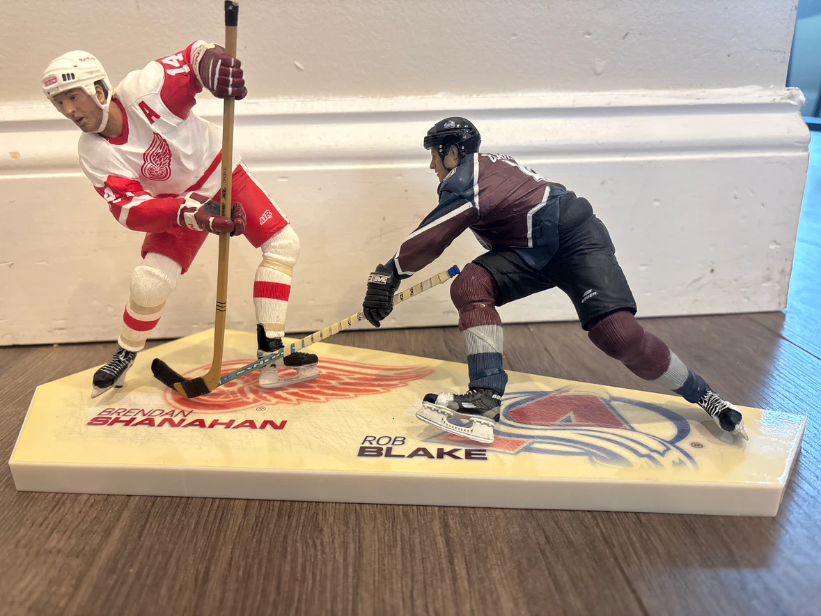 Brendan Shanahan & Rob Blake Hockey Figurines
