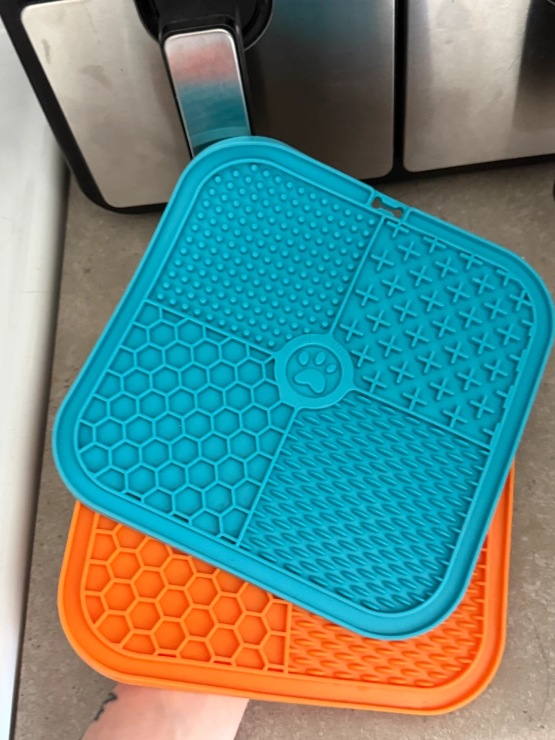 Pet Lick Mats - Blue and Orange