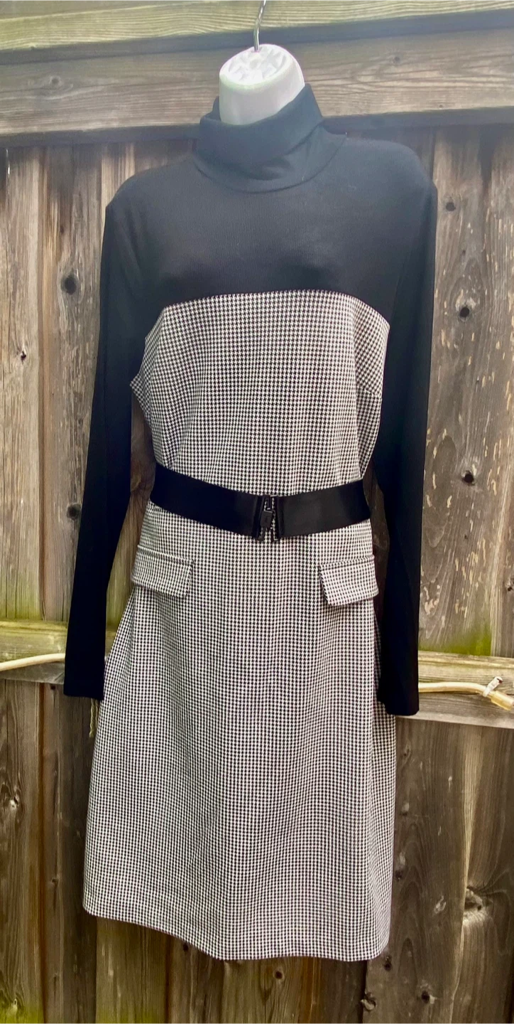New Tristan Mock-Neck Belted Dress, Size Large