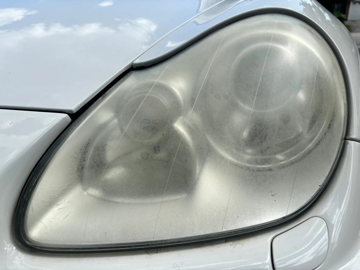 Headlight Restoration Service - photo 3