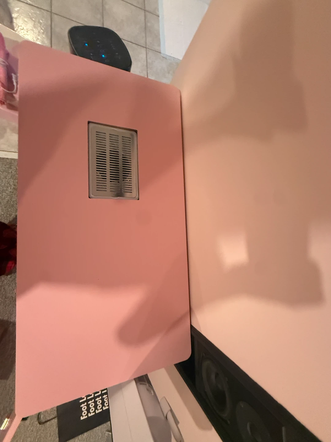 Pink Nail Tech Desk - photo 4