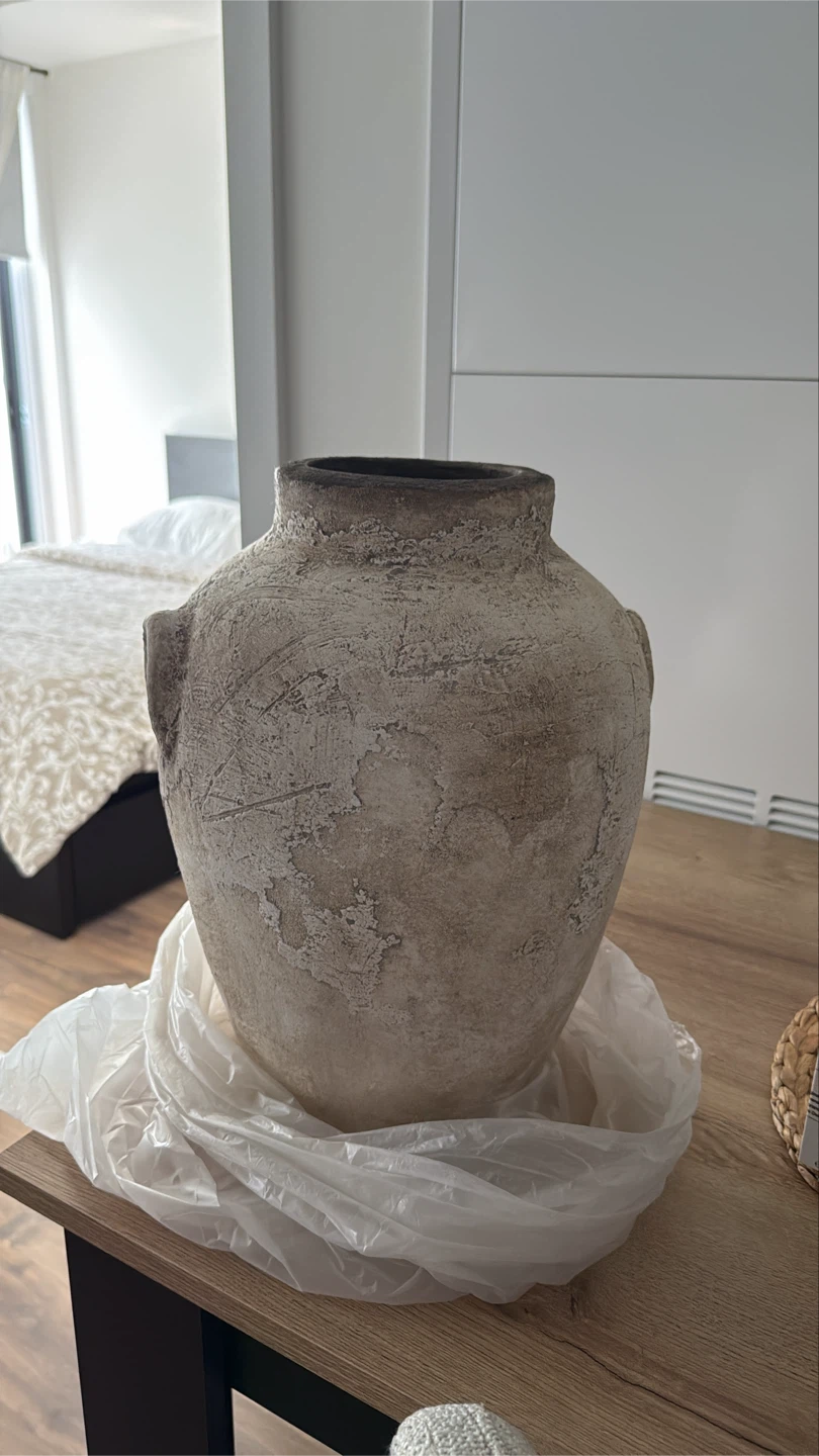 Textured Decorative Vase - photo 3