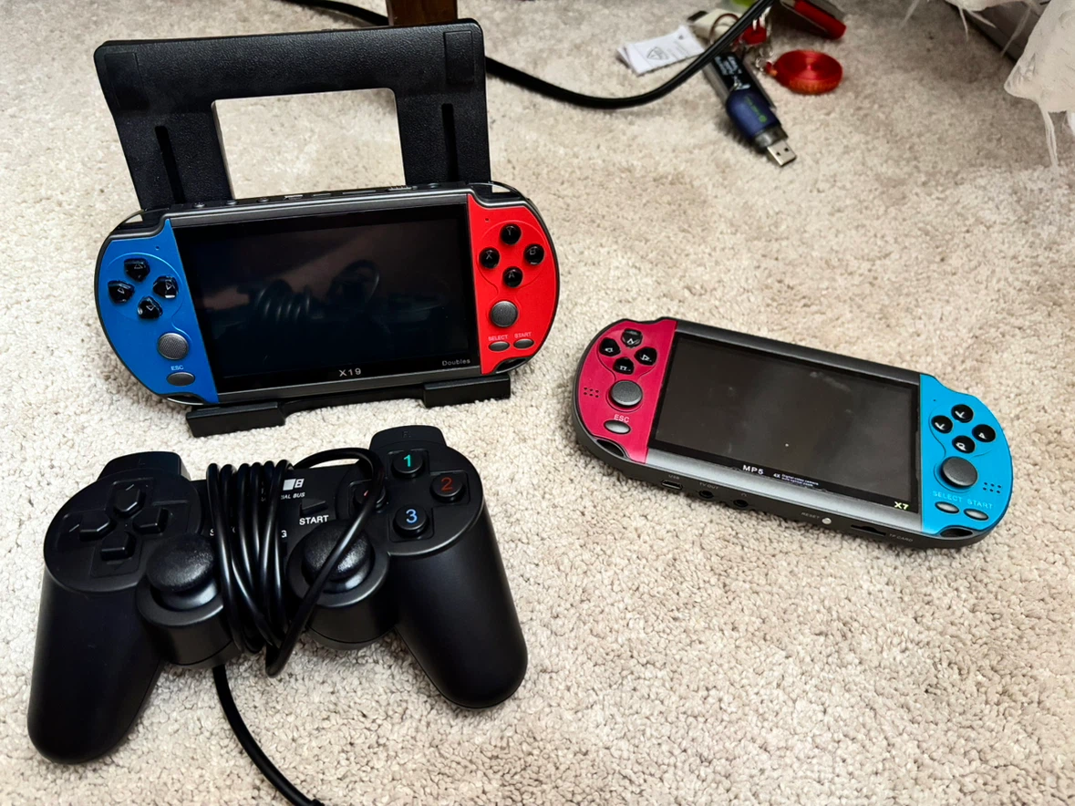 Doubles X19 Handheld Gaming Console with Accessories