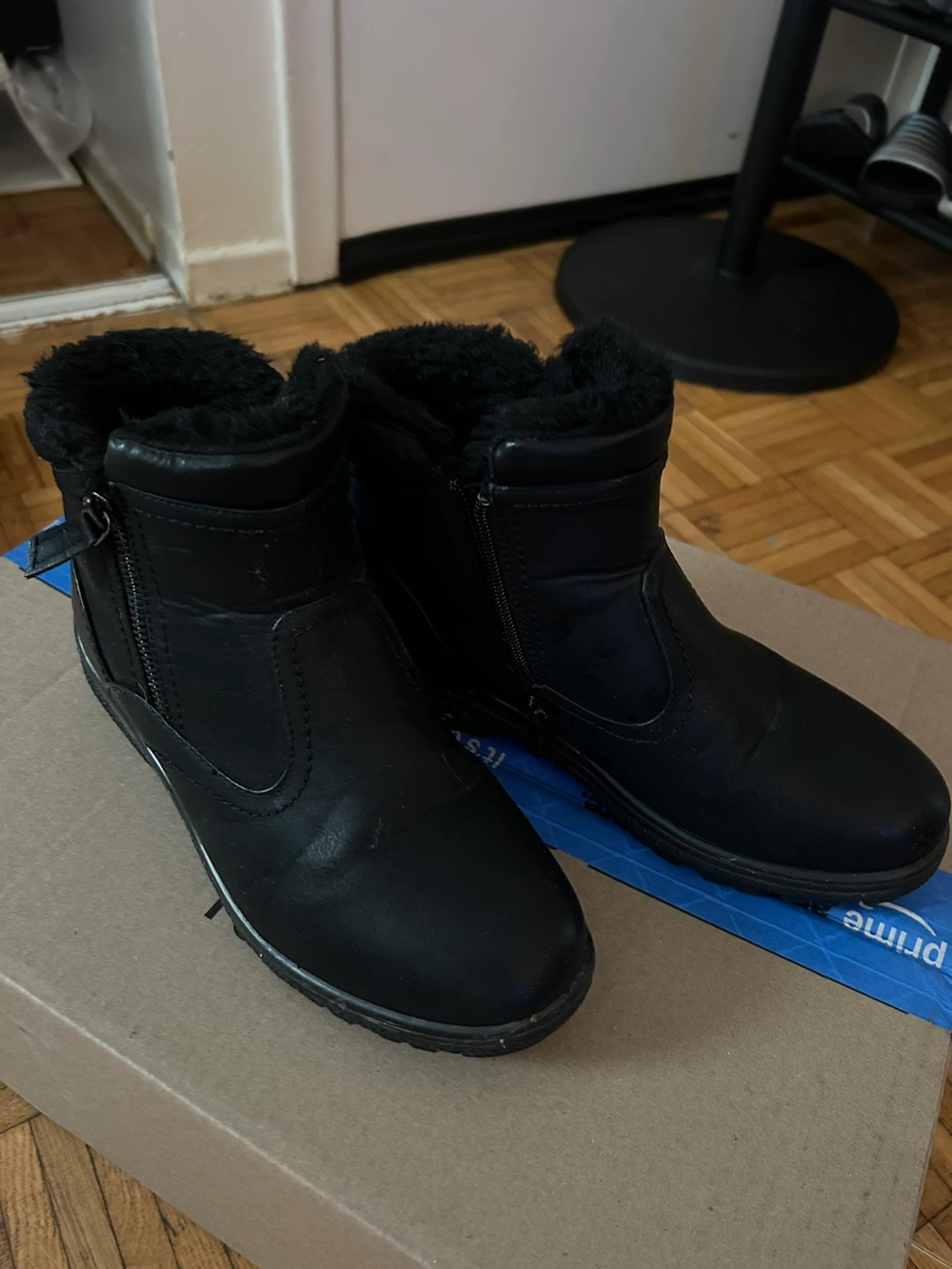 Cozy Black Winter Boots Size 8