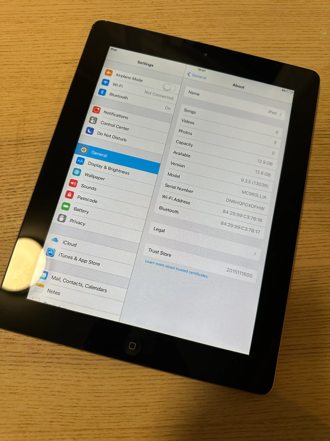 Apple iPad 2 16GB WiFi – Tested Working + Charging Cable | A1395 - photo 2