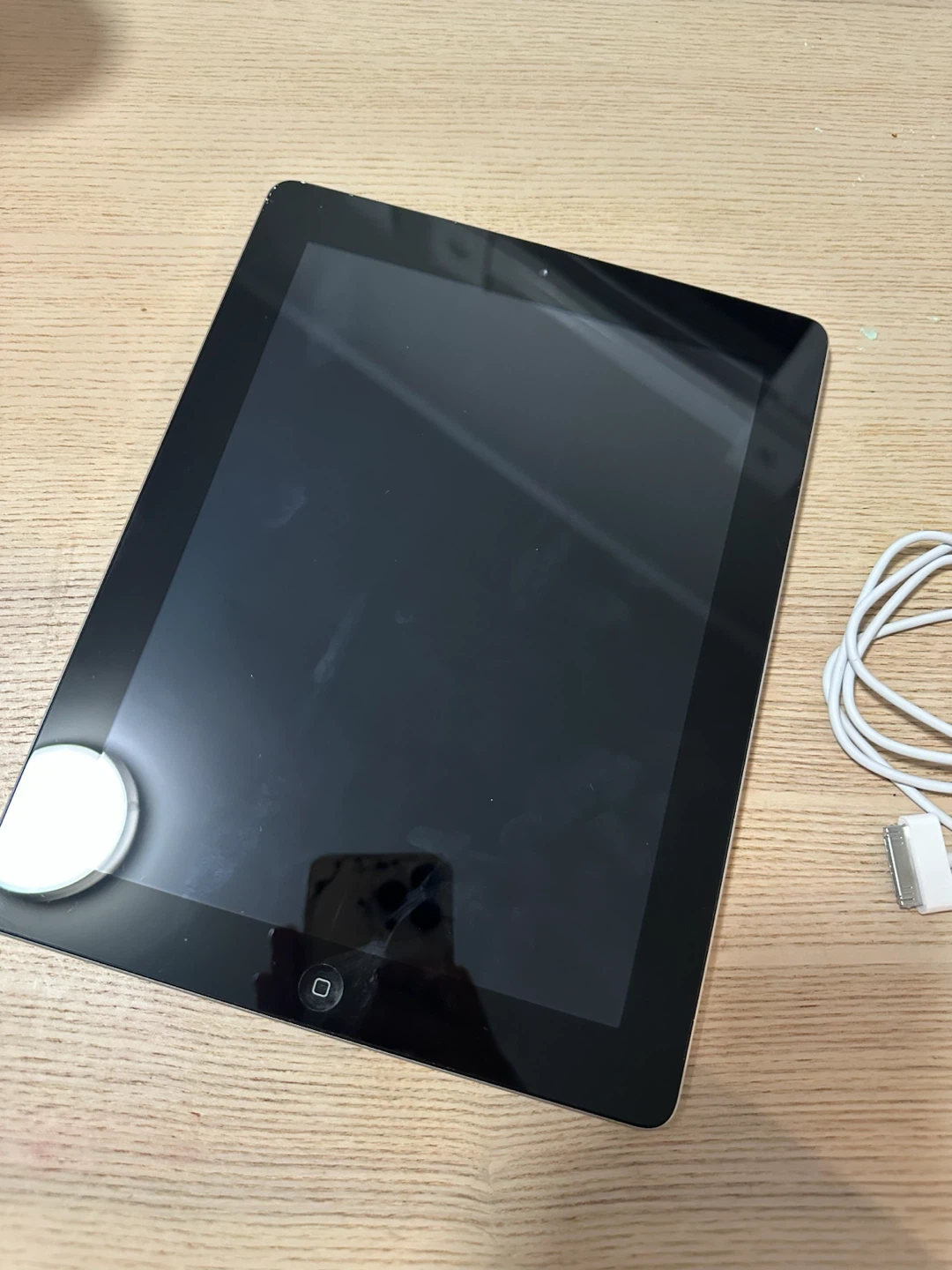 Apple iPad 2 16GB WiFi – Tested Working + Charging Cable | A1395 - photo 5