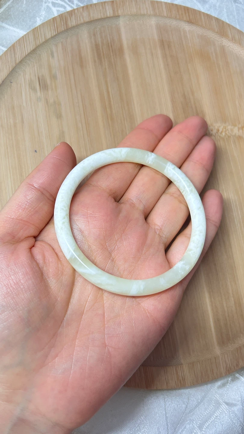White natural jade bangle
