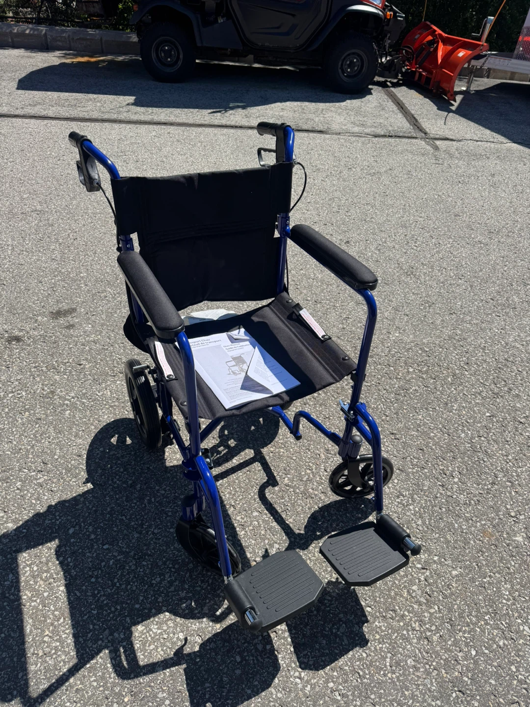 MEDLINE TRANSPORT CHAIR NEW DELIVERED