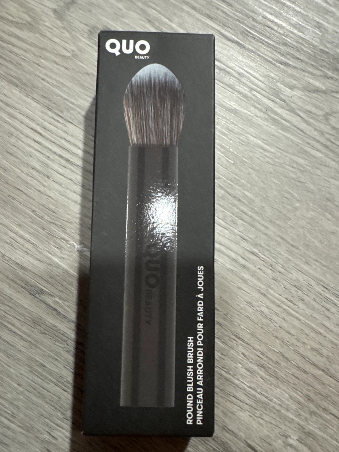 QUO Beauty Round Blush Brush