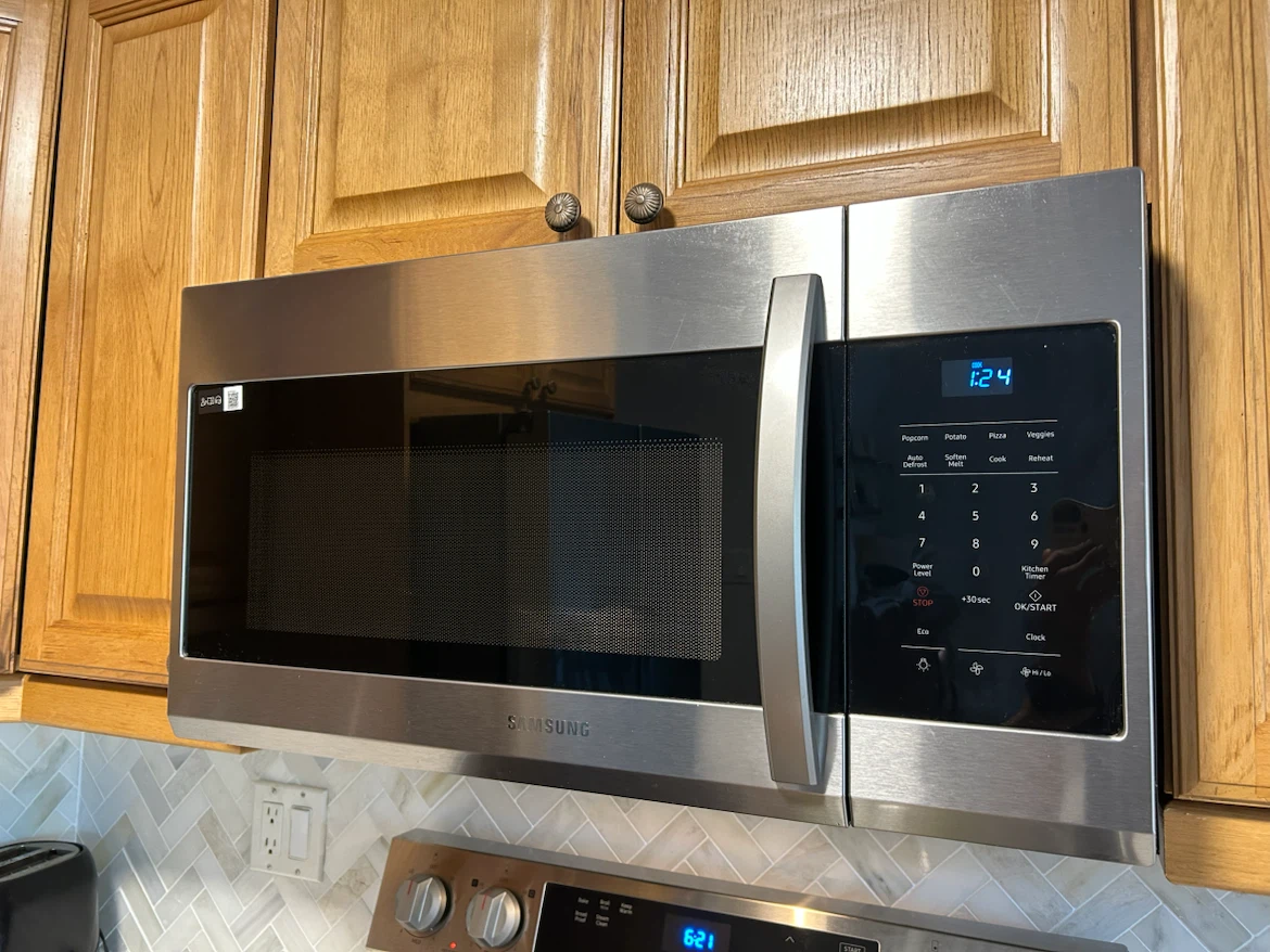 Samsung under the range microwave - photo 4