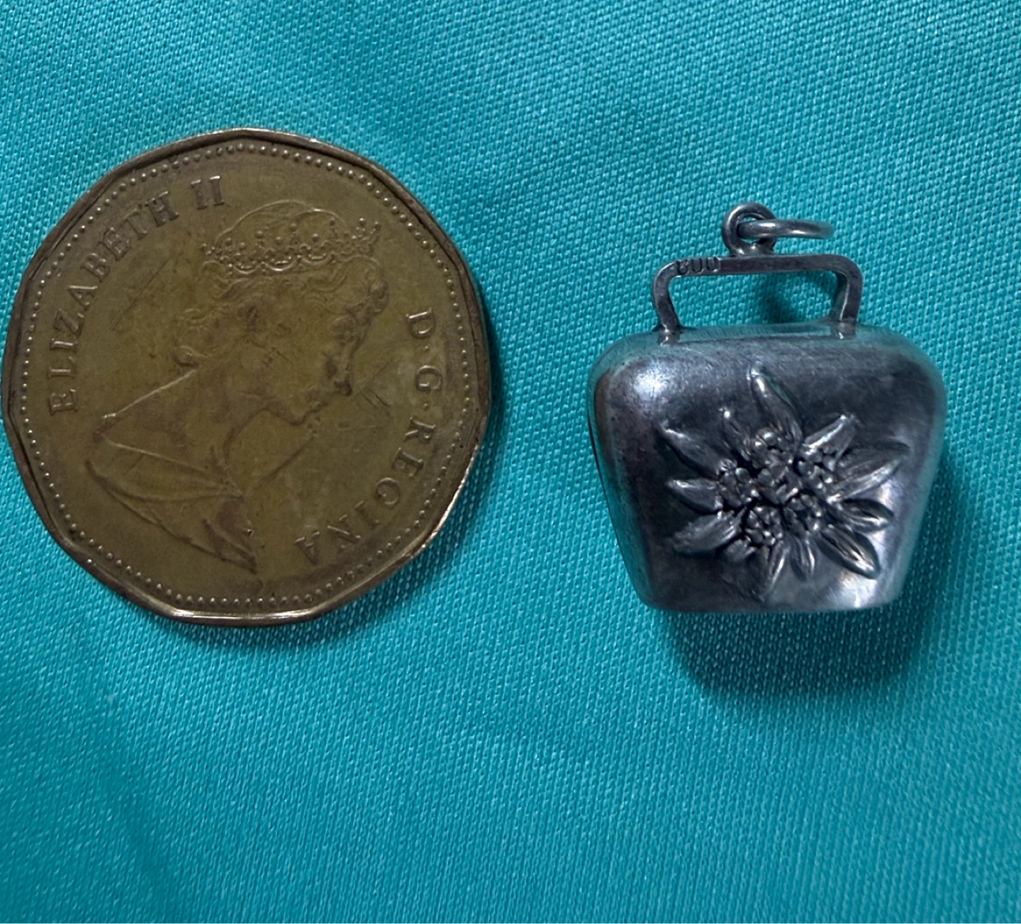 Austria 800 Cow Bell Charm Pendant - photo 2