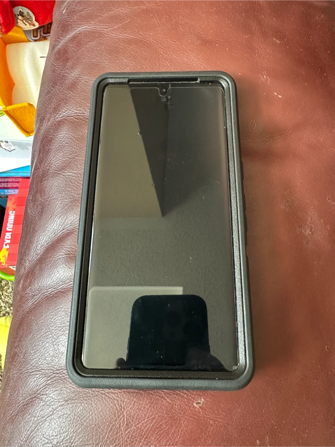 Google Pixel 7 Pro 128GB with OtterBox Case and Screen Protector