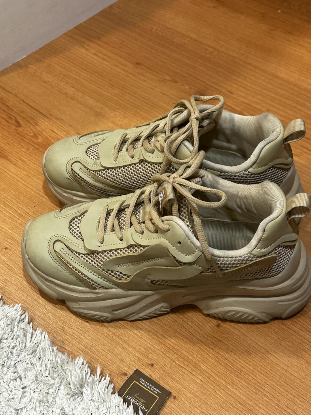 MINUSN chunky sneakers and stars sneakers set - photo 3