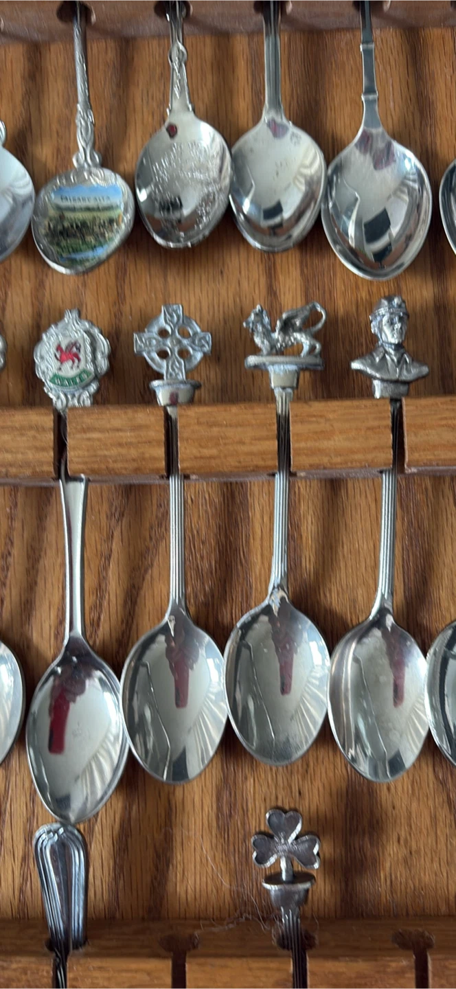 Collection of Decorative Souvenir Spoons ( pls read ) - photo 5