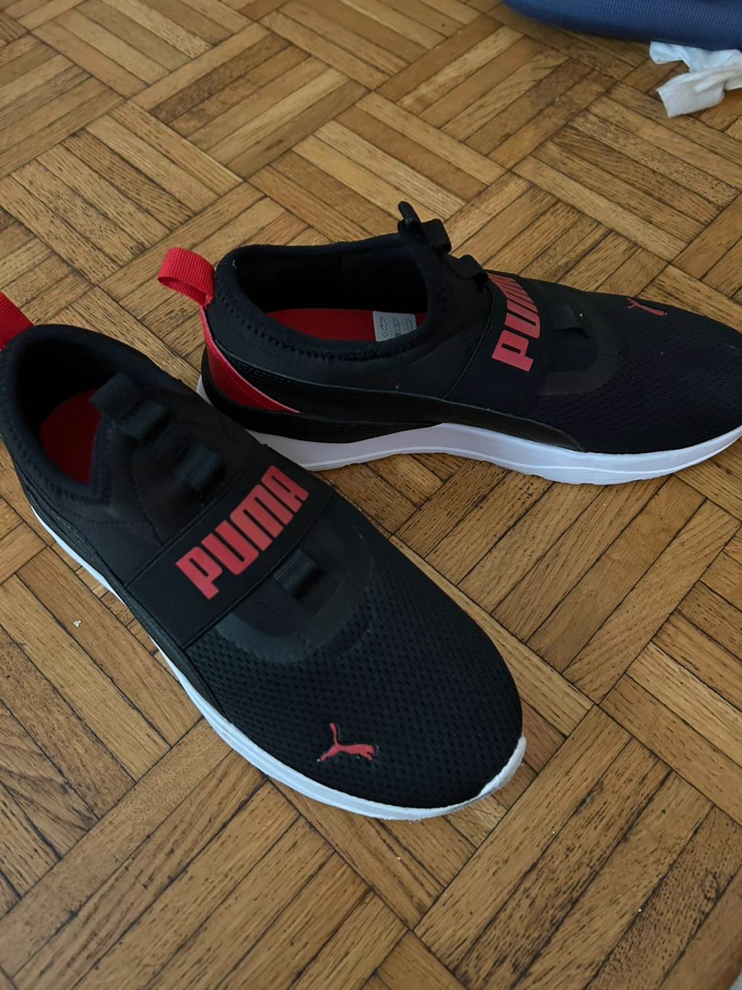 Puma Black & Red Slip-On Shoes - Women's Size 8