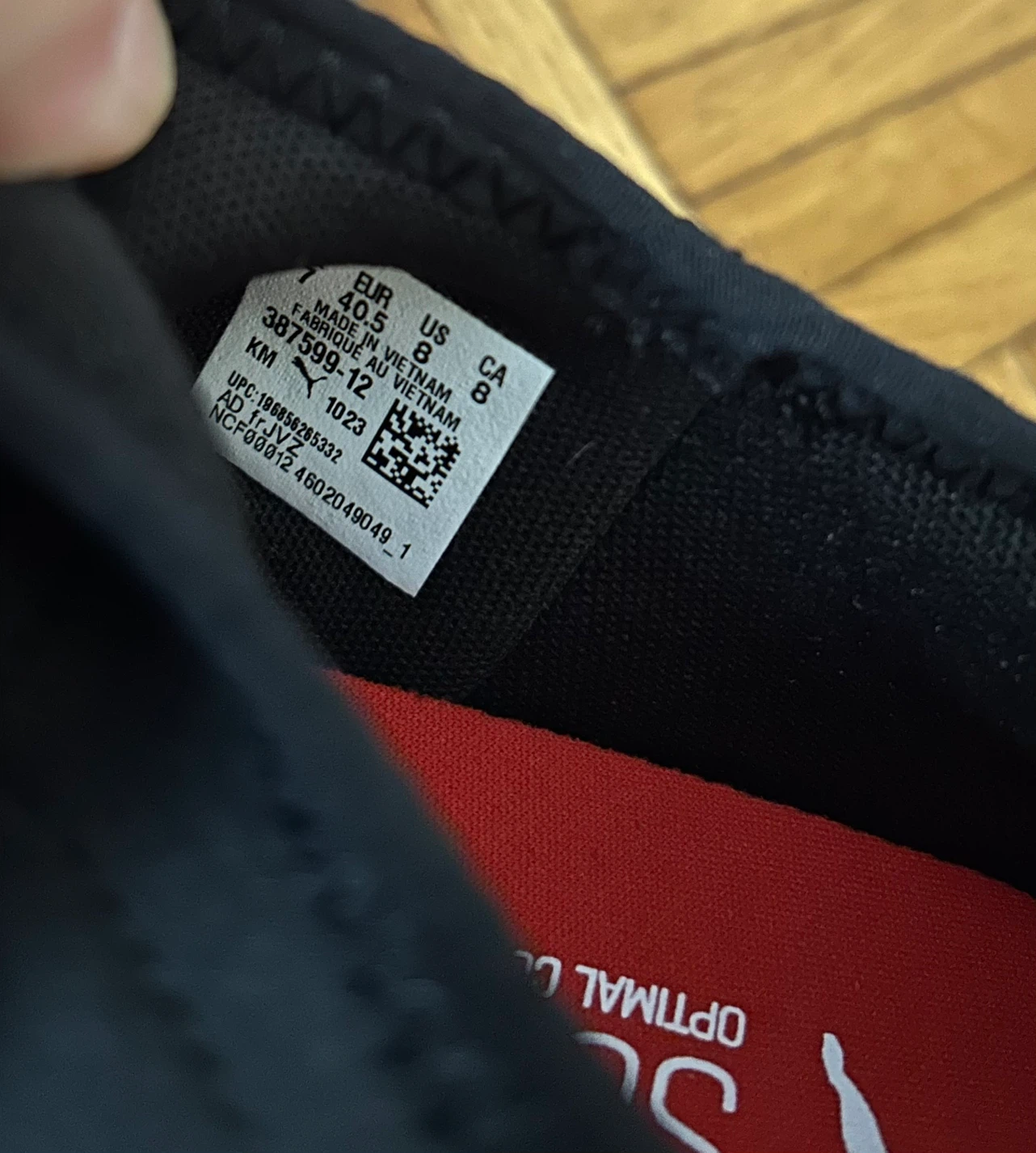 Puma Black & Red Slip-On Shoes - Women's Size 8 - photo 2
