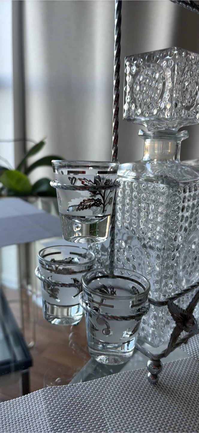 Vintage Glass Decanter Set with Shot Glasses - photo 3