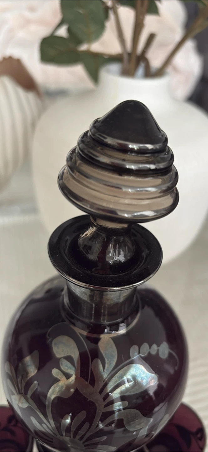 Vintage Etched Glass Decanter and Shot Glasses Set - photo 3