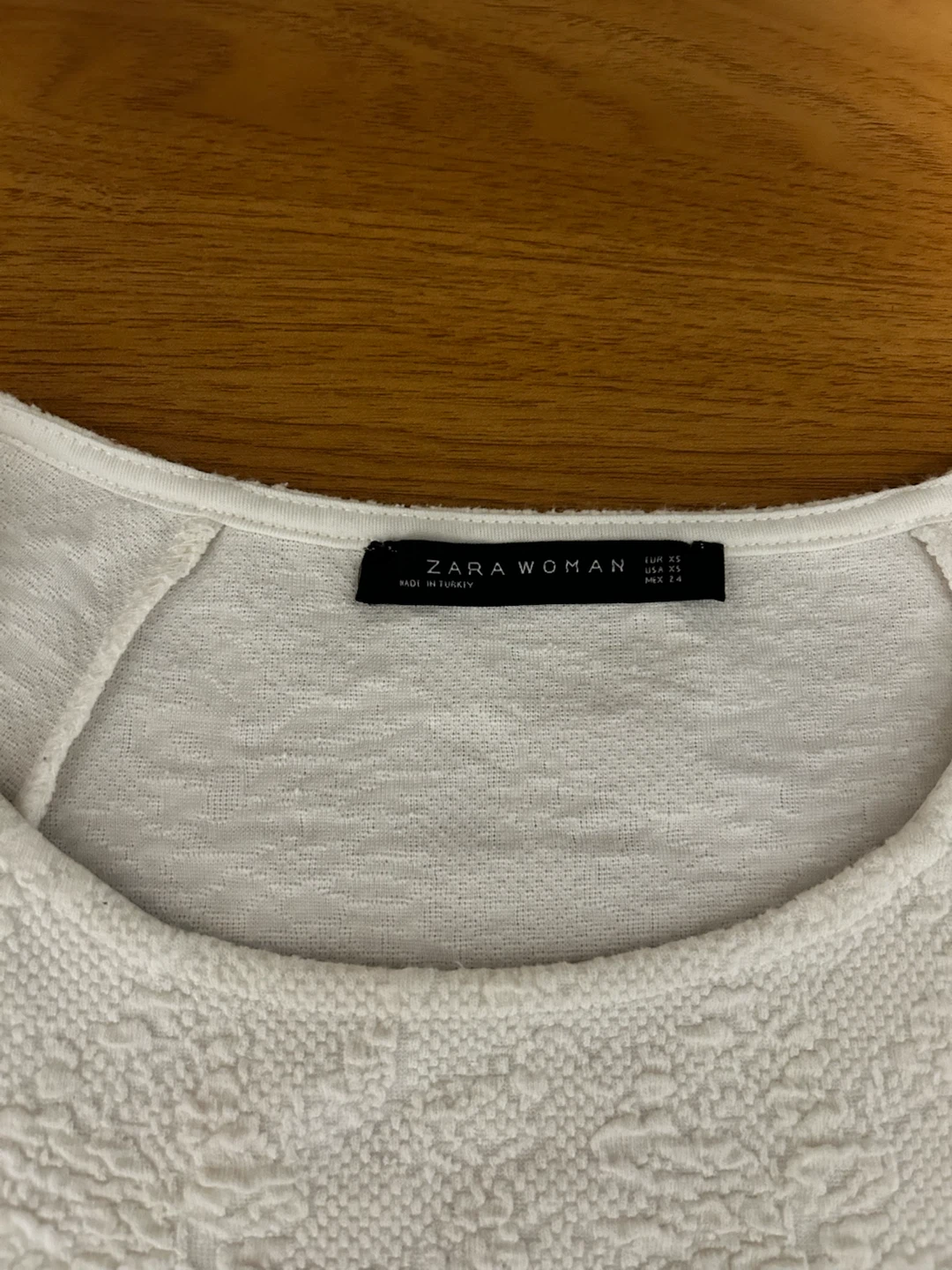Zara White Textured Fit & Flare Dress – XS 🤍 - photo 3