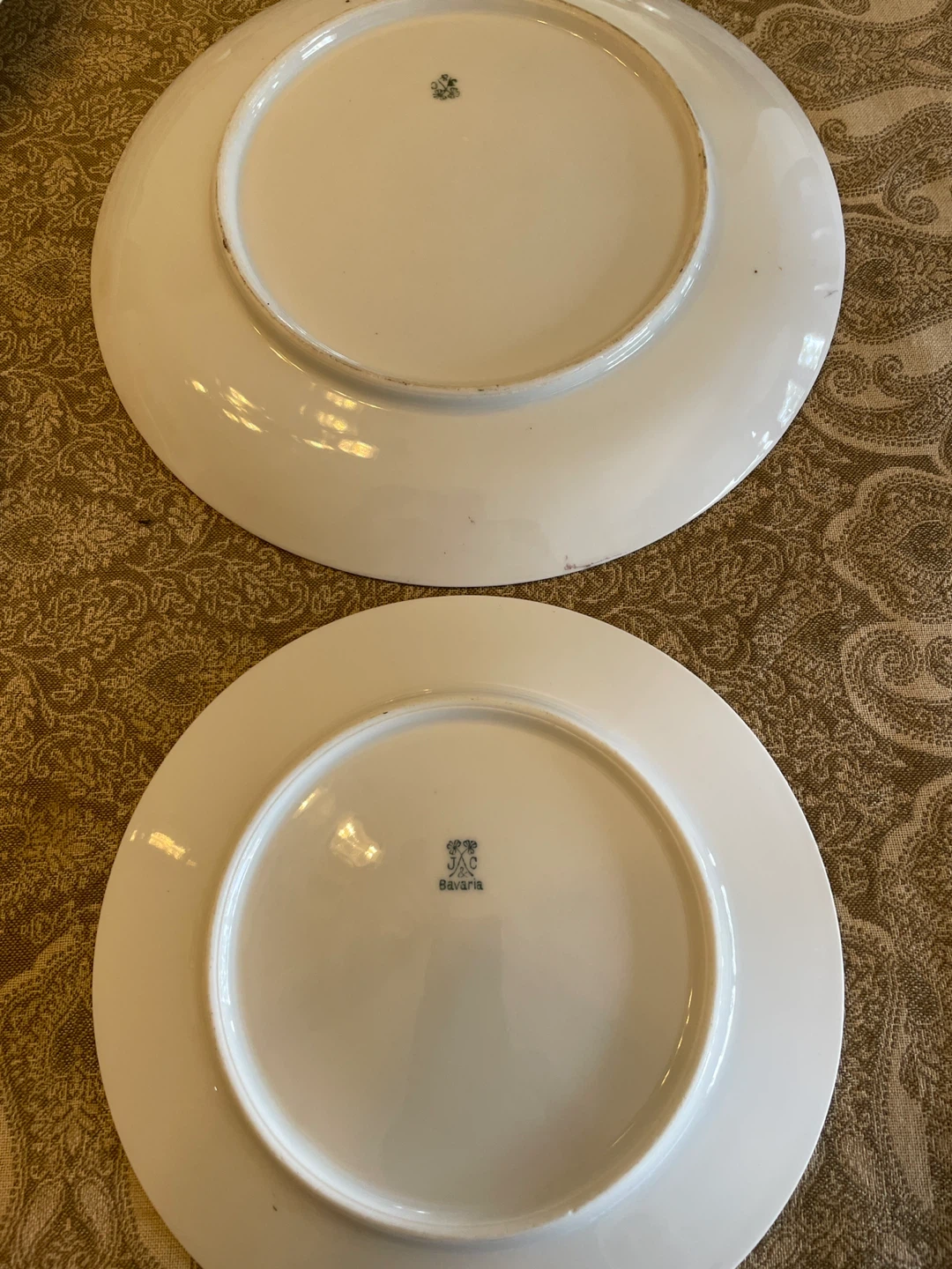 JAC Bavaria Ceramic Plates Set with Grapes Design - photo 2
