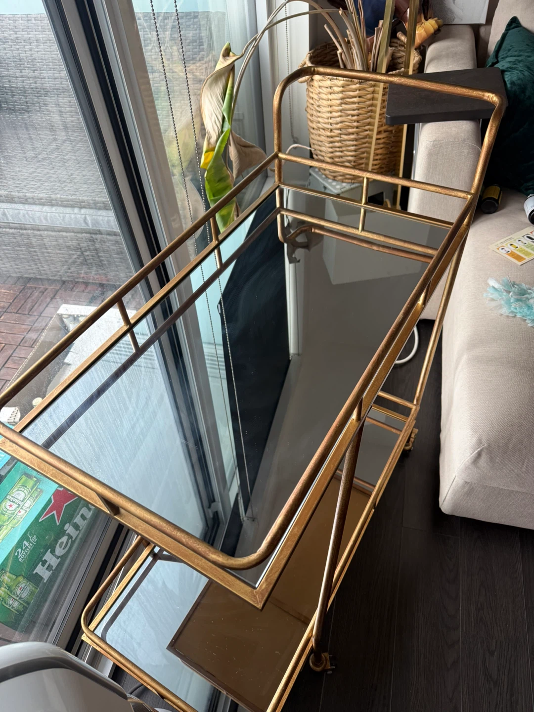 Structube MARINGA Gold Mirrored Bar Cart - photo 2