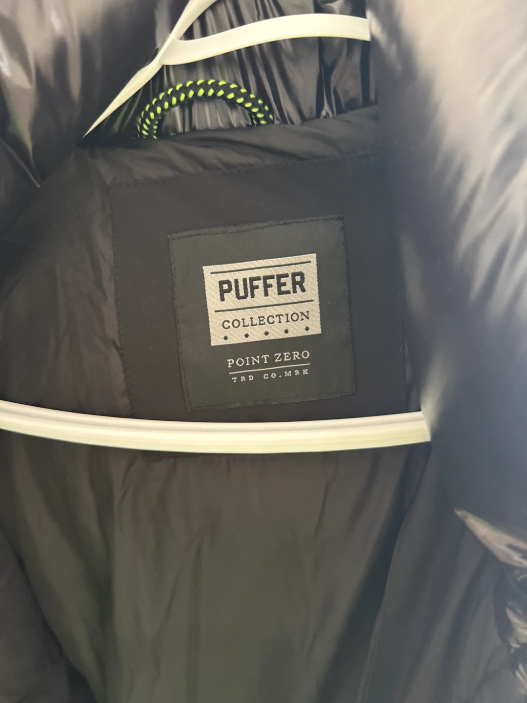 Point Zero Puffer Jacket – Unisex- Black- L/XL - photo 3