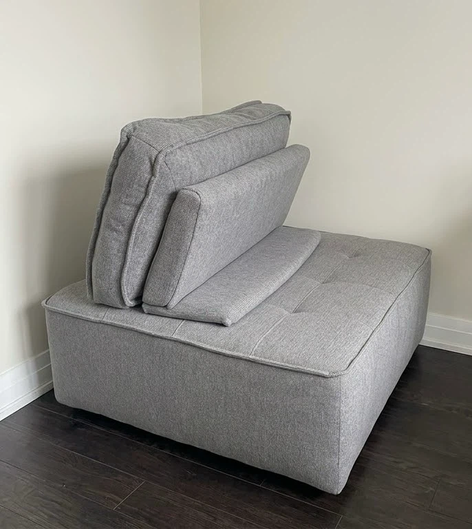 Structube Leon Modular Interchangeable Sofa – Light Grey - photo 2