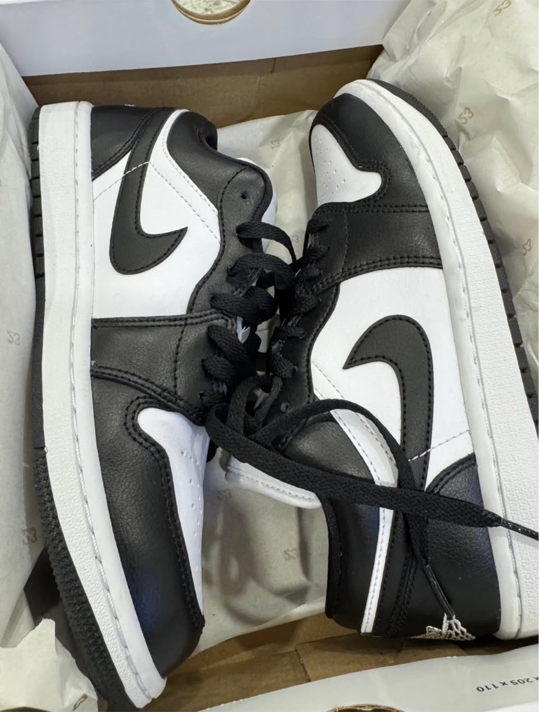 Air Jordan 1 Low SE Black White