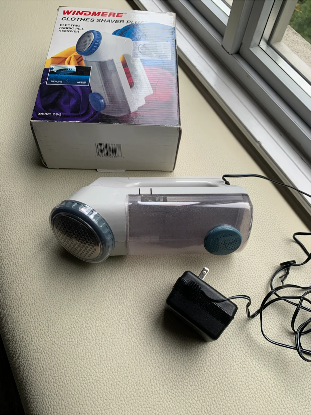 Windmere Clothes Shaver Plus Fabric Pill Remover - photo 2