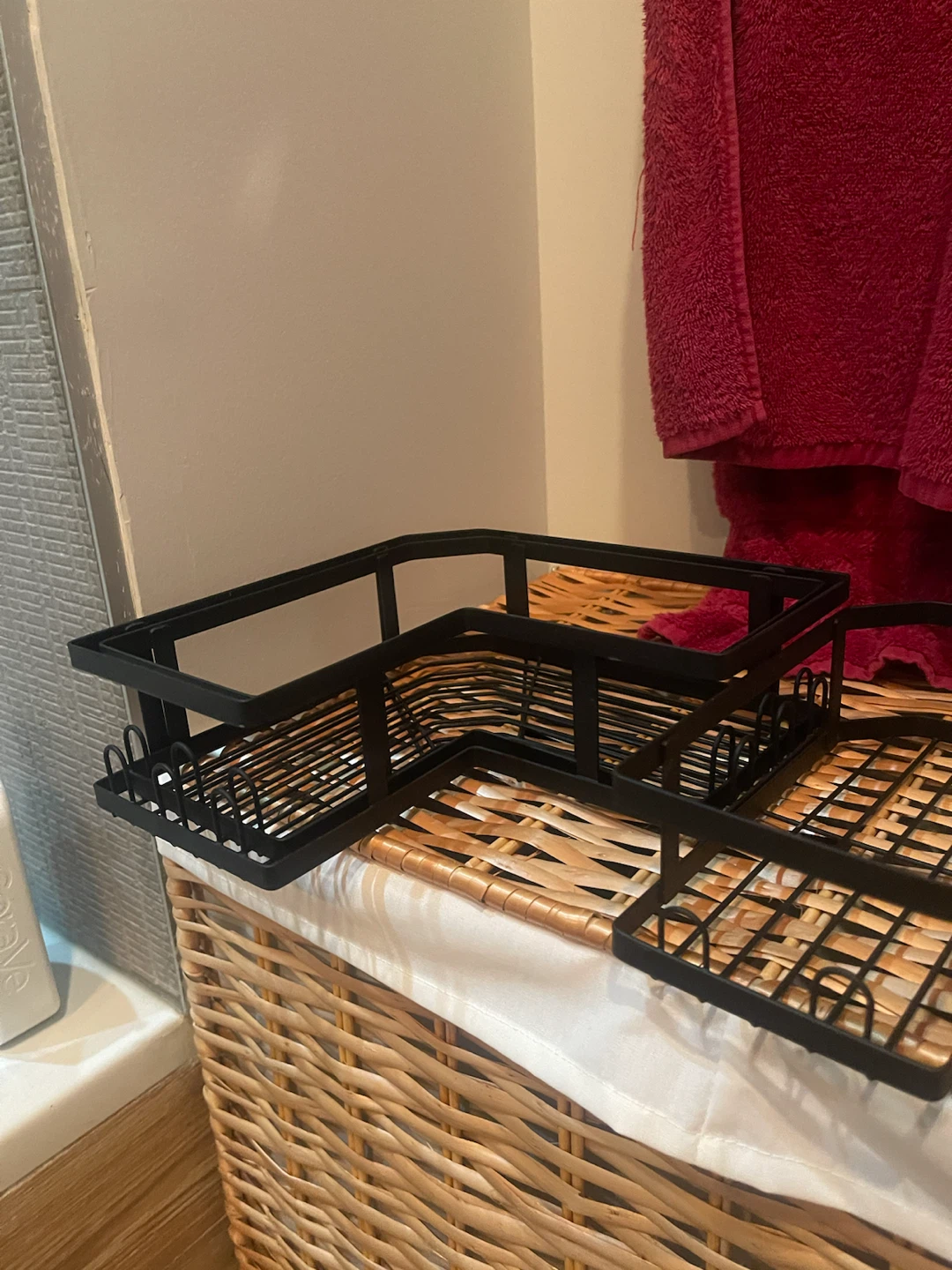 Black Metal Corner Shower Caddy Organizer