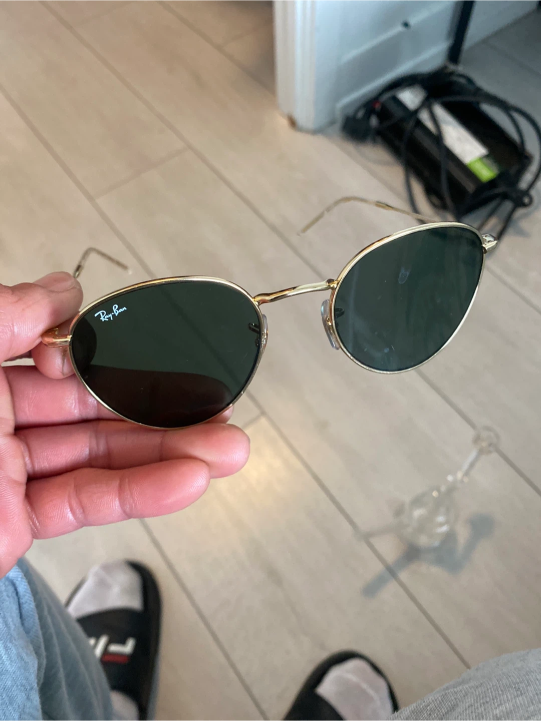 Ray-Ban Oval Sunglasses Gold Frame Green Lens