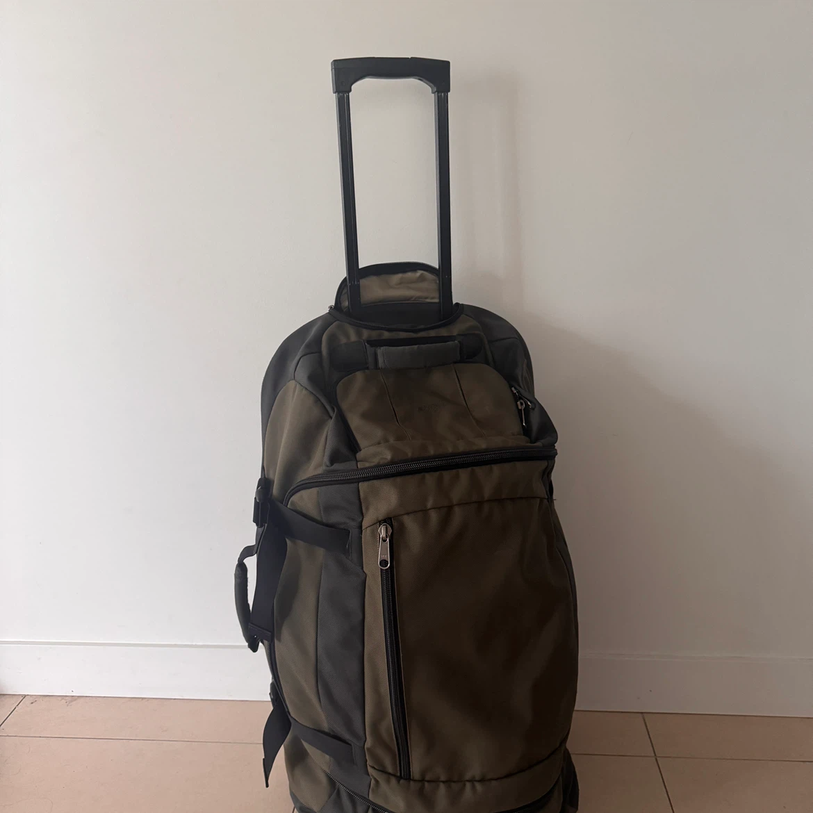 MEC Rolling Duffle Backpack - photo 2