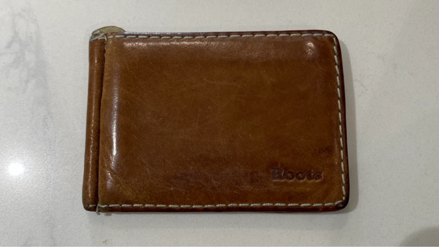 Free men's wallet