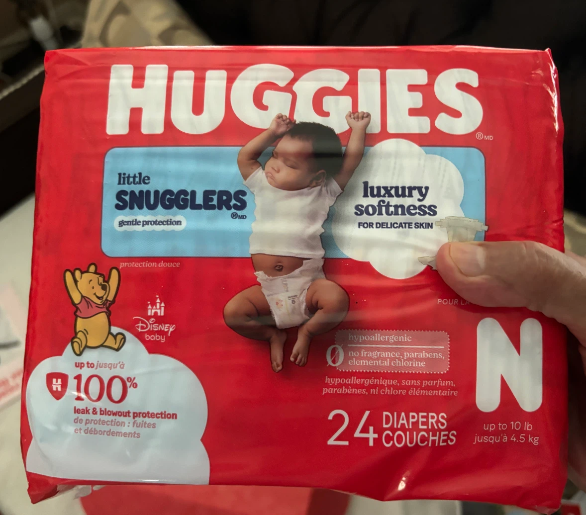 Huggies Newborn Diapers and Wipes Set (Gift box) - photo 3