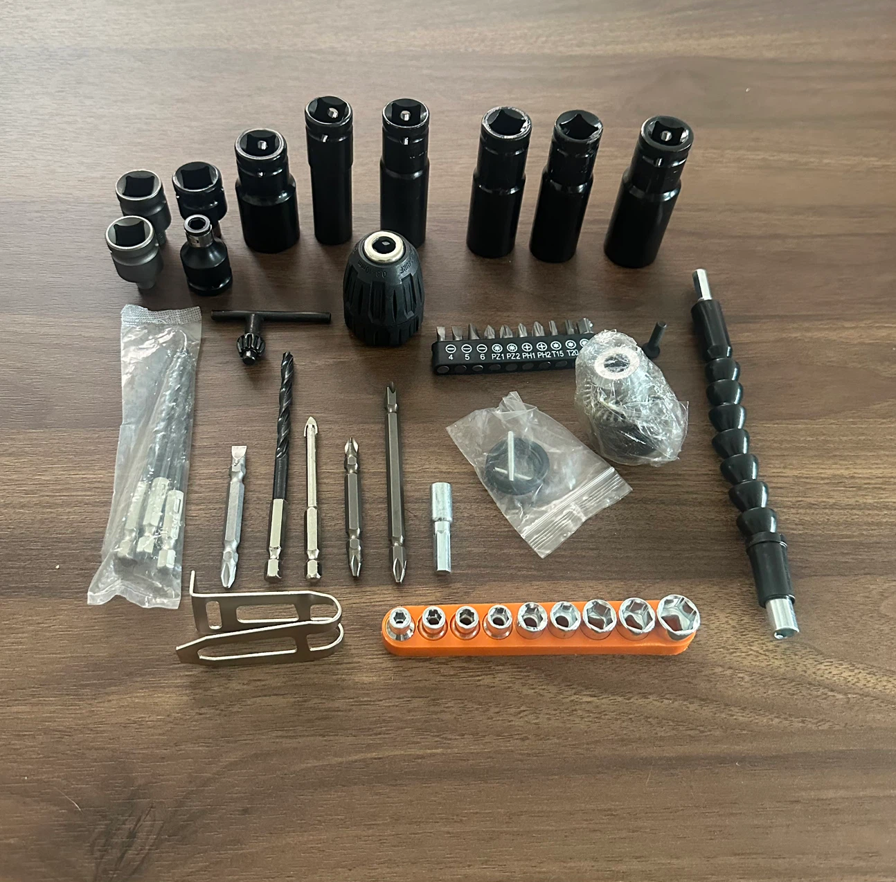 ONEVAN Cordless Impact Wrench Kit with 2 Batteries - photo 5
