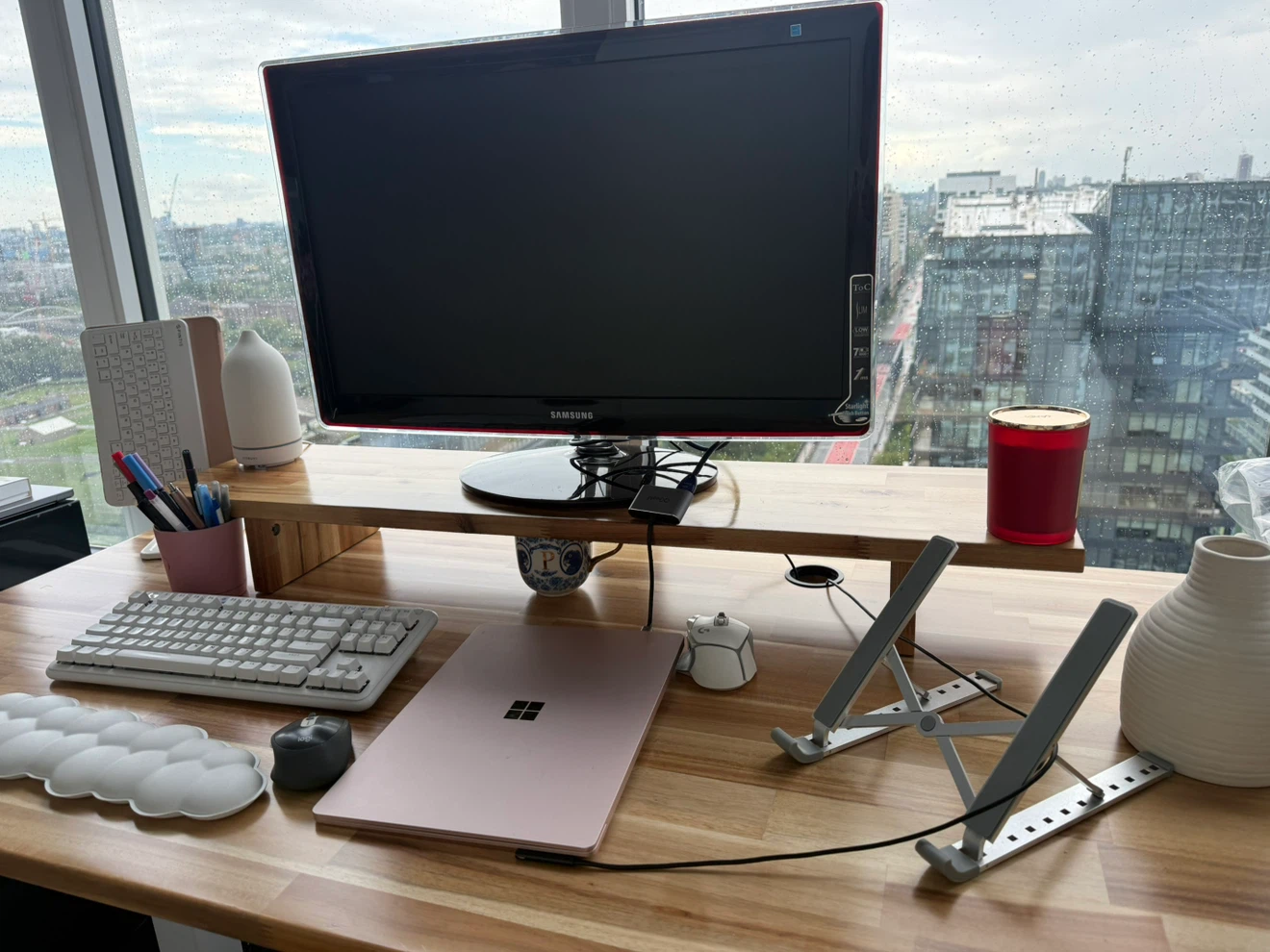 Effy Standing Desk in Walnut Wildwood with White Legs - photo 2